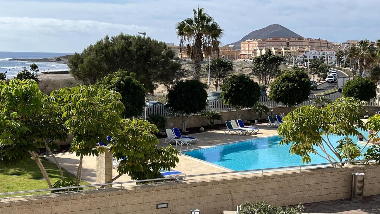 Los Martines Beachfront Ocean View El Medano  Bagian luar foto
